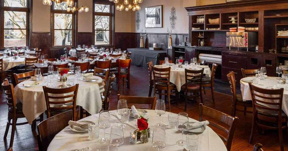 48 Hours in Naperville, IL: Best Things to Do, Eat & See in 2 Days
